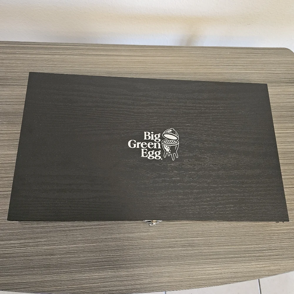 Big Green Egg 4 piece Knife Set in Gift Box